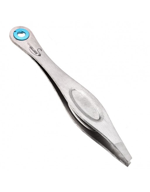 Tweezers